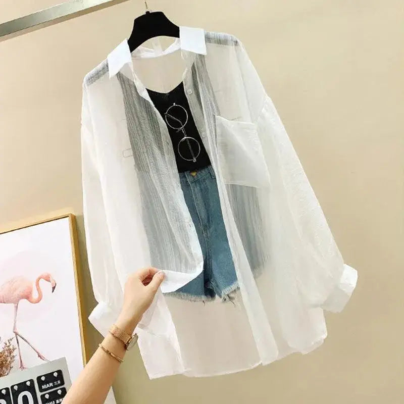 Summer Sunscreen Shirt – UV Protection and Lightweight Comfort